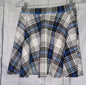 NY Invasion plaid pull-on skater school girl skirt